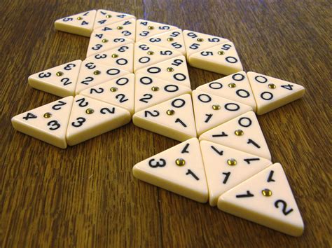 Triominos 